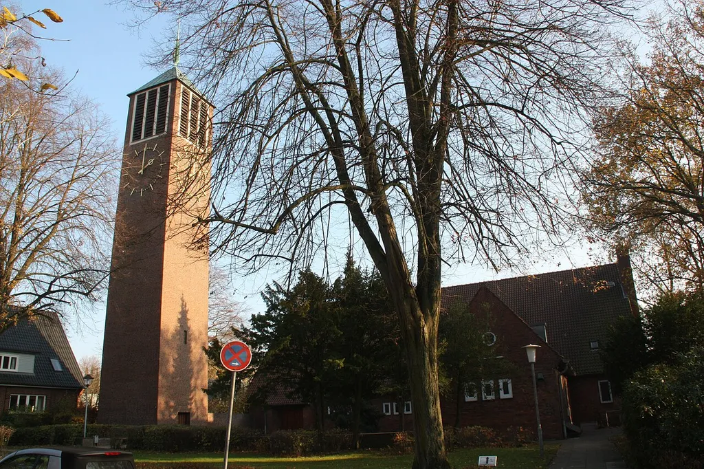 Auferstehungskirche, Hamburg-Lurup
