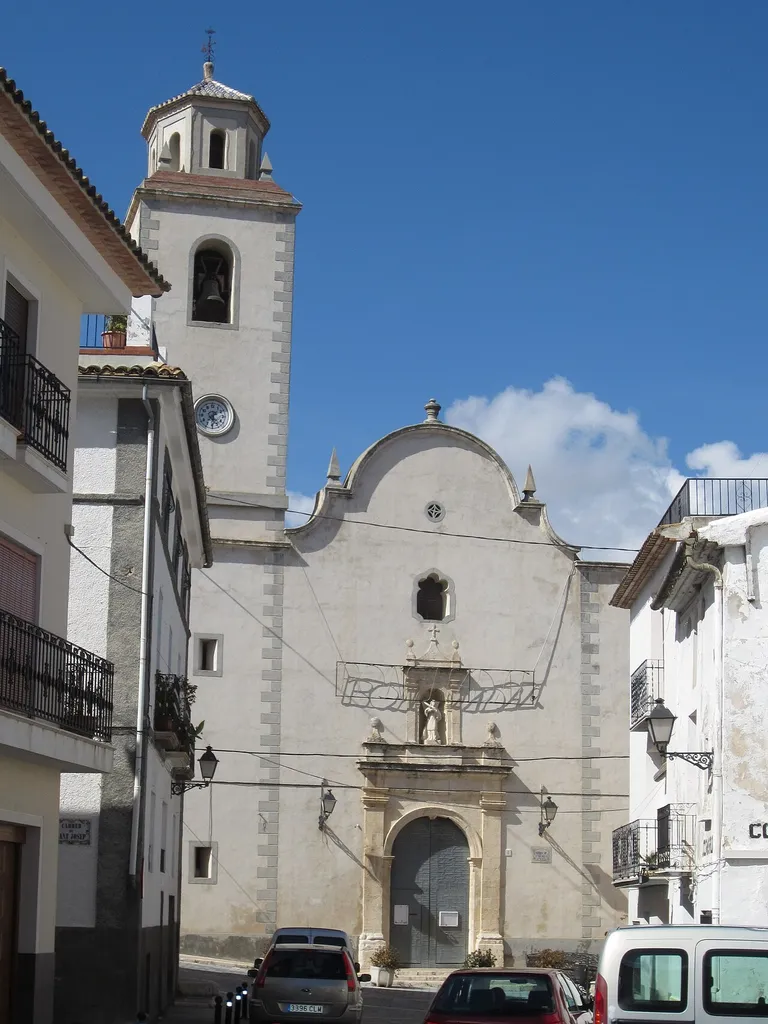 Iglesia parroquial dedicada a San Vicente Mártir en Benimantell (Provincia de Alicante)