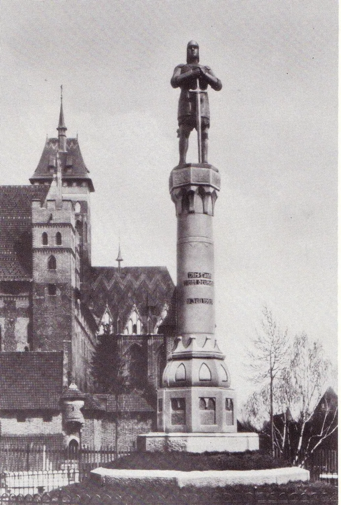 Zur Erinnerung an das eindeutige Votum für den Verbleib bei Ostpreußen wurde nach 1920 in Marienburg das Abstimmungsdenkmal errichtet.