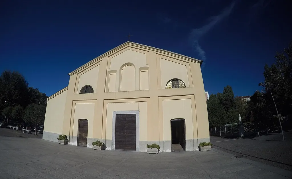 Trezzano Sul Naviglio - Chiesa di Sant' Ambrogio Trezzano Sul Naviglio - Chiesa di Sant' Ambrogio