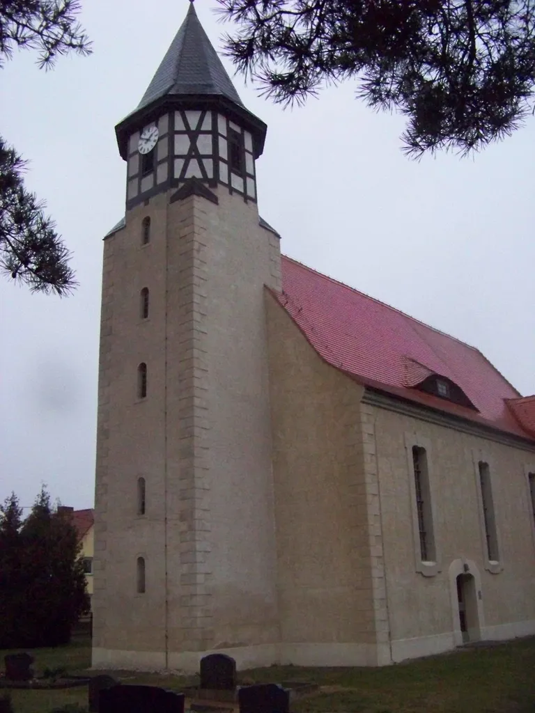 Kirche in Tiefensee (Sachsen)
