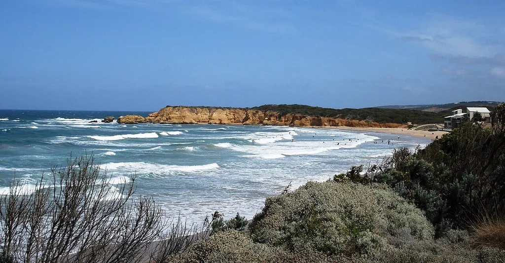Torquay Beach - Surfers Beach (right Torquay Surf Life Saving Club)