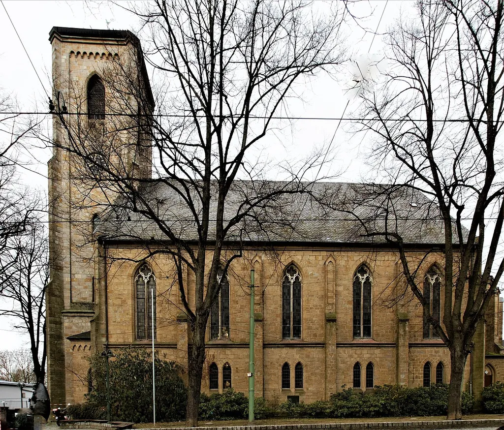 evangelische Kirche Bochum, Hattinger Str. 786; neogotische Emporensaalkirche aus Sandsteinquadern; 1877; Denkmalliste Bochum A 003