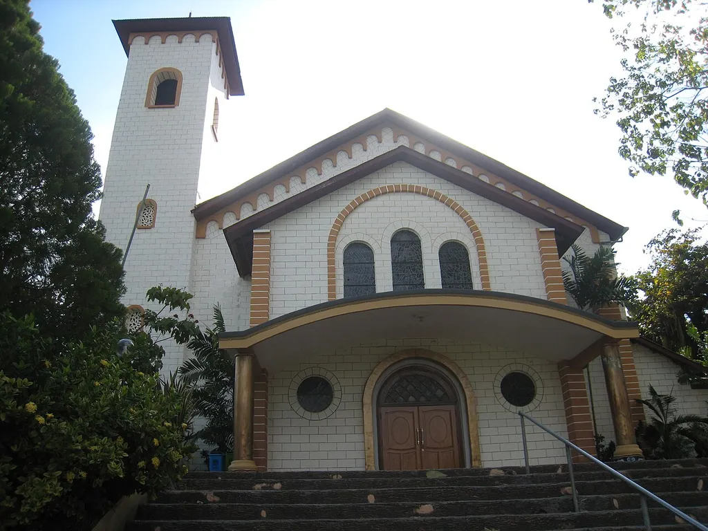 Cathedral of the Holy Spirit, Weetebula