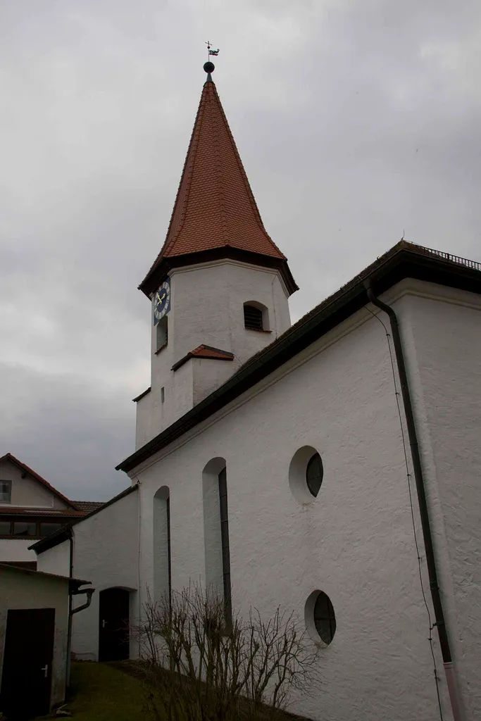 Büttelbronn_Dorfstraße 29, Evangelisch-lutherische Pfarrkirche St. Trinitatis.jpg