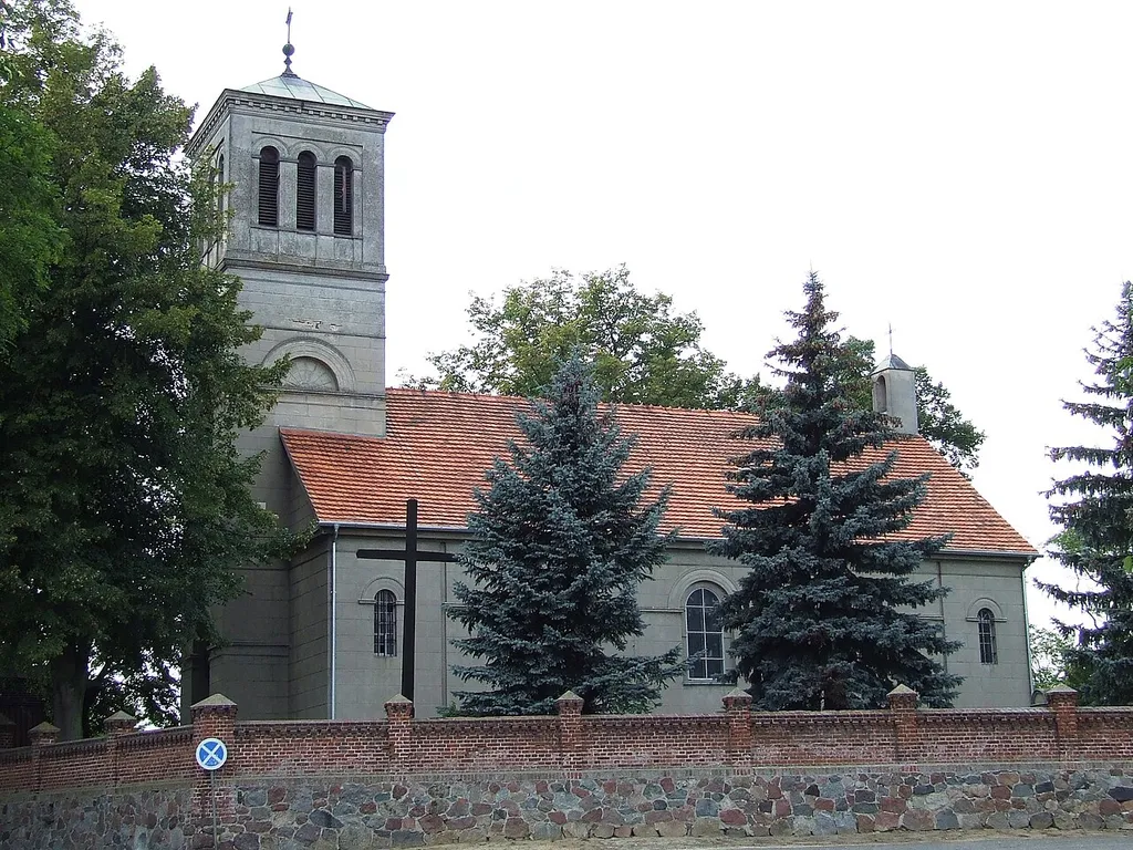 Ostrowite Prymasowskie - kościół parafialny pw. św. Marcina z lat 1841-1851, 1905, cmentarz kościelny, ogrodzenie z 1863 r. (zabytek nr 312/Wlkp/A)