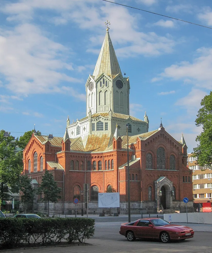 Caroli kyrka i Malmö, numera avkristnad
