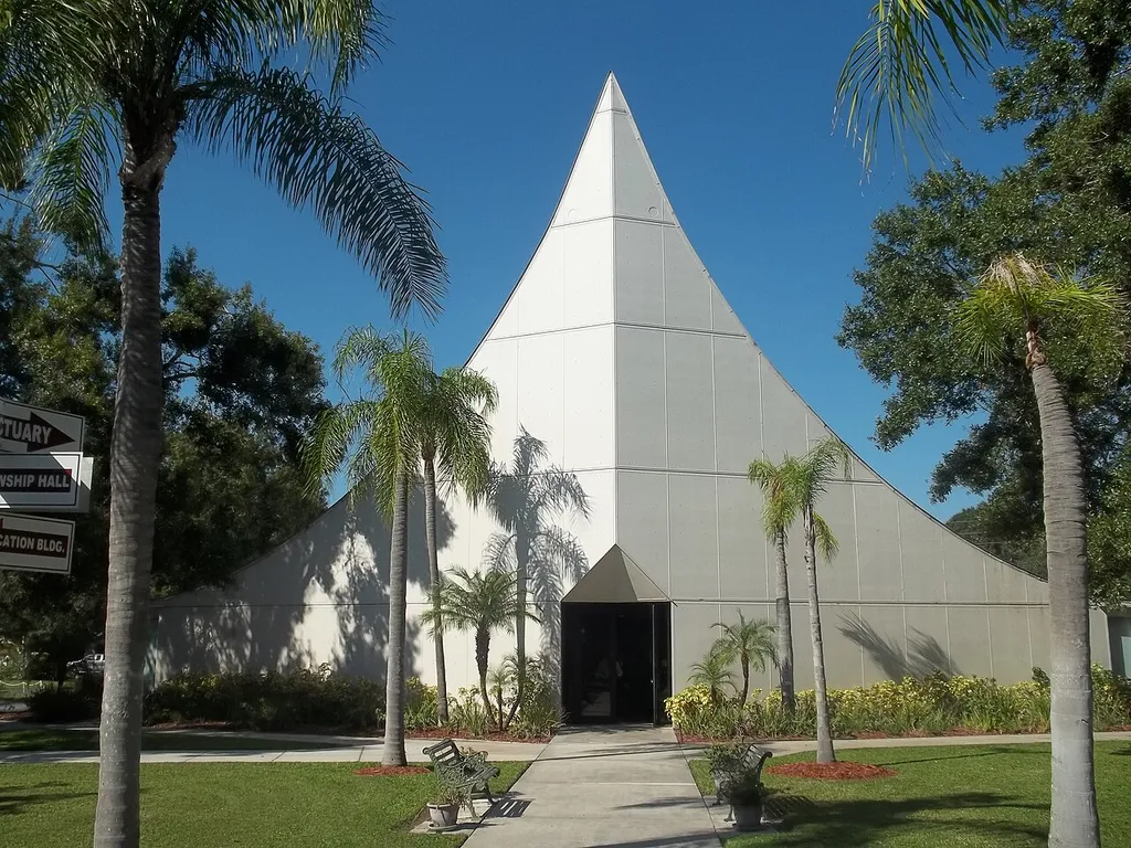 Sarasota, Florida: St. Paul Lutheran Church