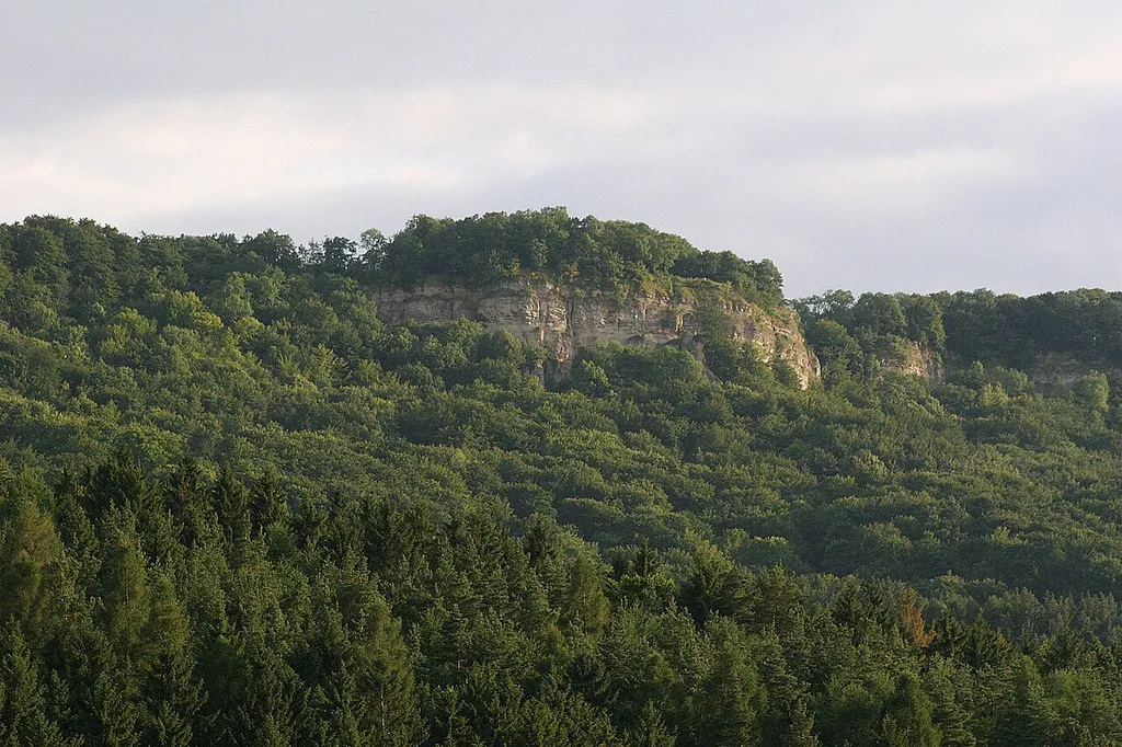 Blick auf den Heldrastein