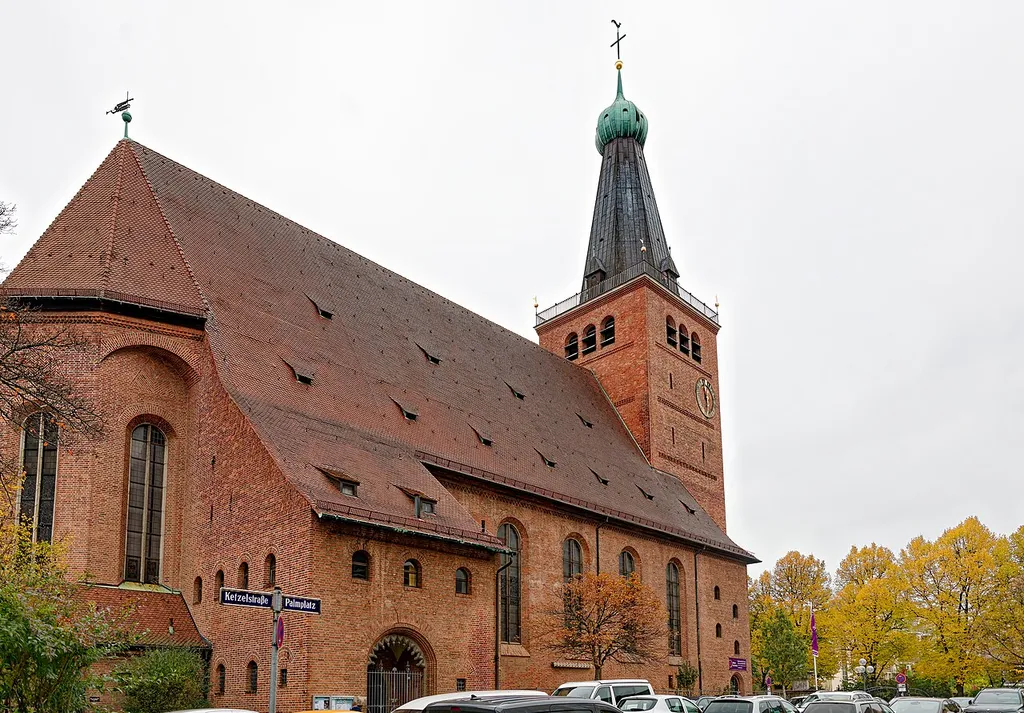 Nürnberg: Adam-Kraft-Straße 33, Palmplatz 11, Friedenskirche, von Südwesten