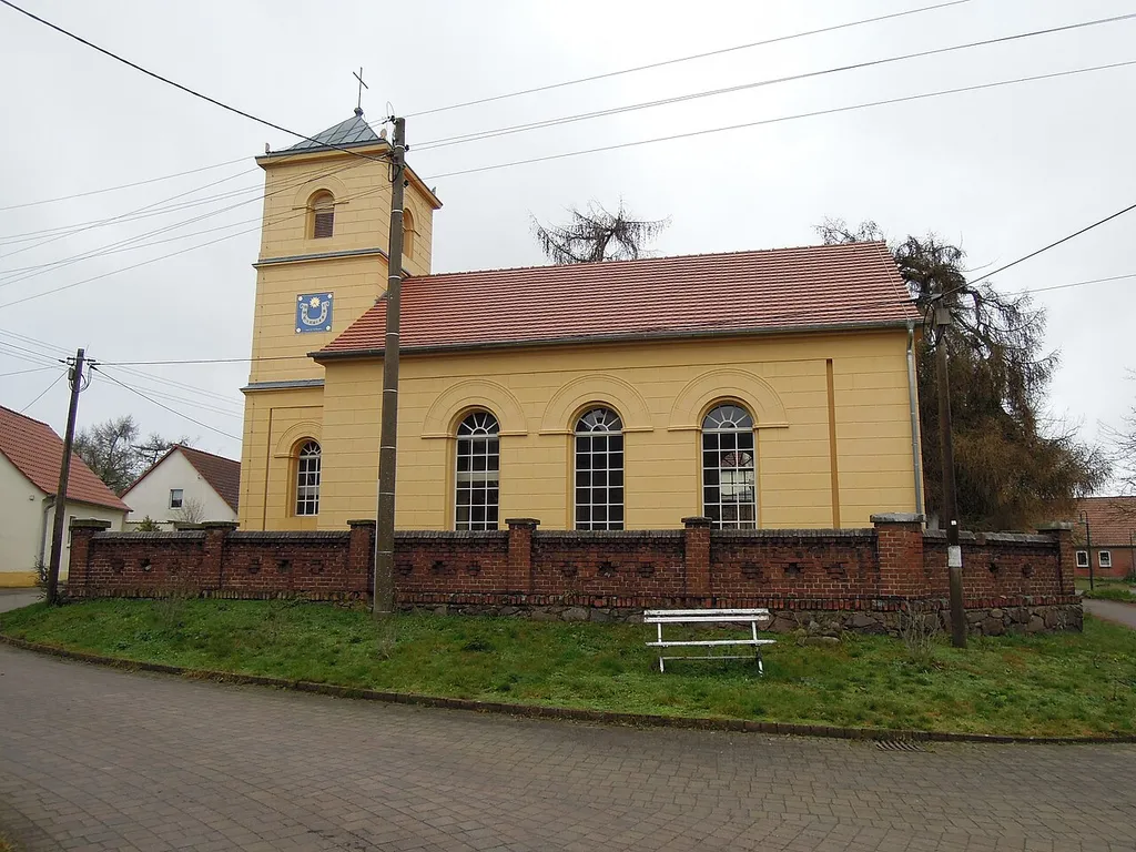 Kirche Woltersdorf -Südansicht- Ende Dezember 2019