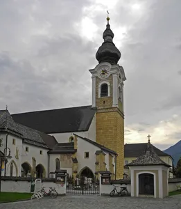 Dekanatskirche Mariä Geburt