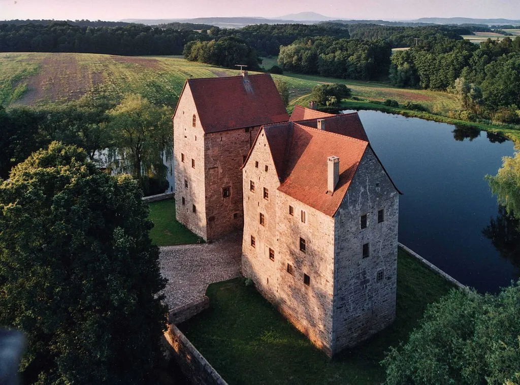 Aerial view of Brennhausen castle