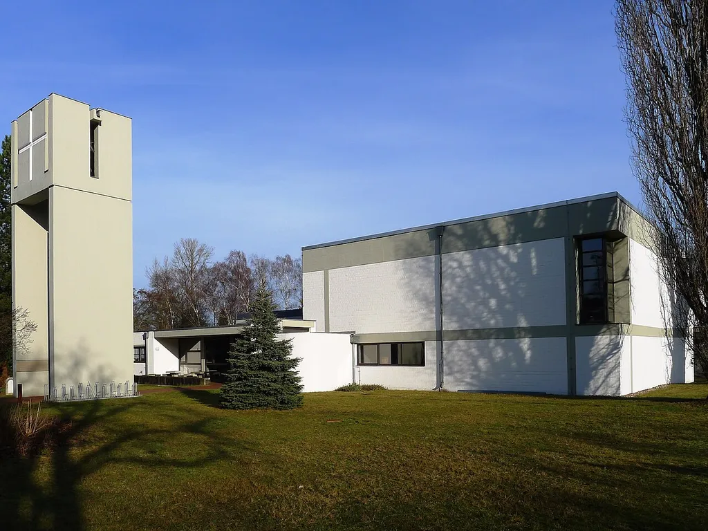 Blick auf Kirche und Campanile