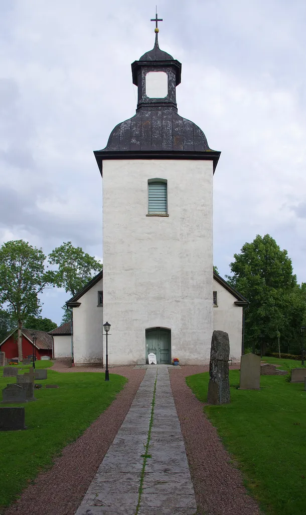 Eggby kyrka (swedish:Eggby church) in Eggby parish in Valle hundred in Västergötland and in Skara municipality in Västragötaland county, Sweden.