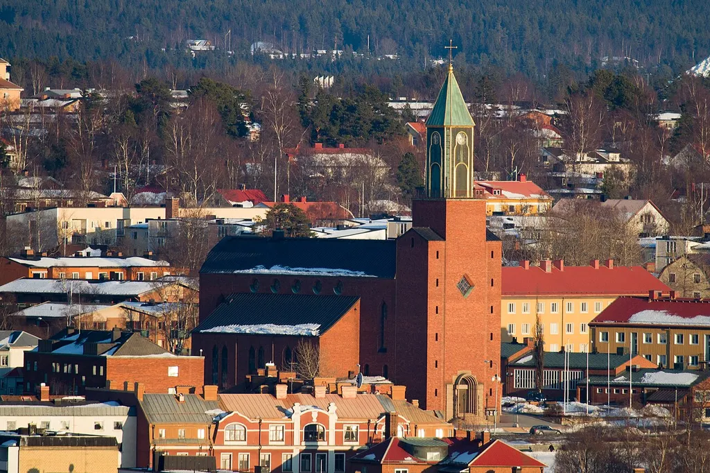 "Stora kyrkan" ("Big church"), Östersund, Diocese of Härnösand, Sweden. Seen from Frösön.