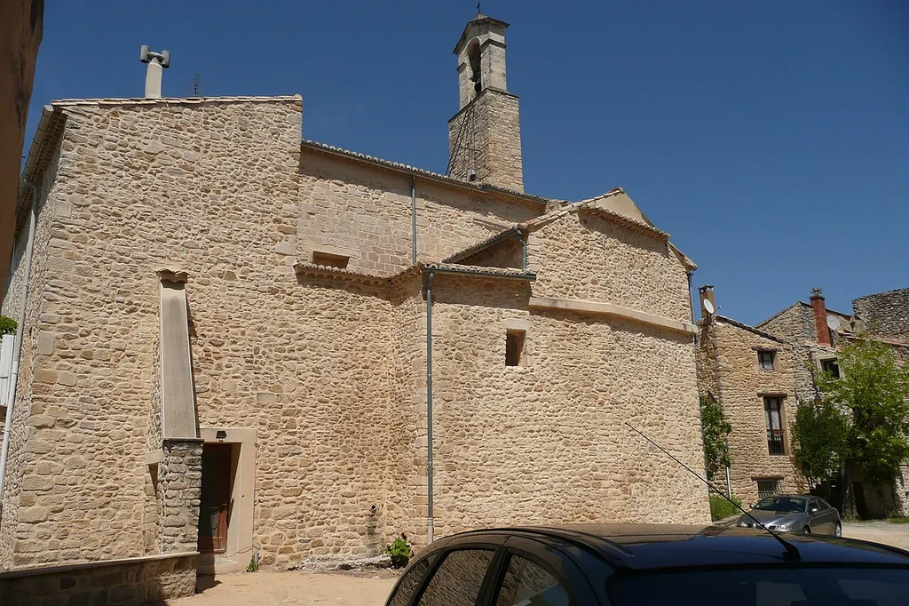 Eglise à Saint-Nazaire (Gard).