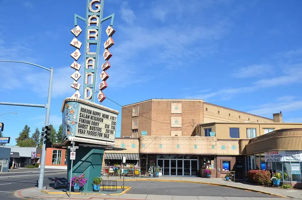 Garland Theater