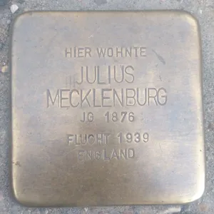 Stolperstein dedicated to Julius Mecklenburg