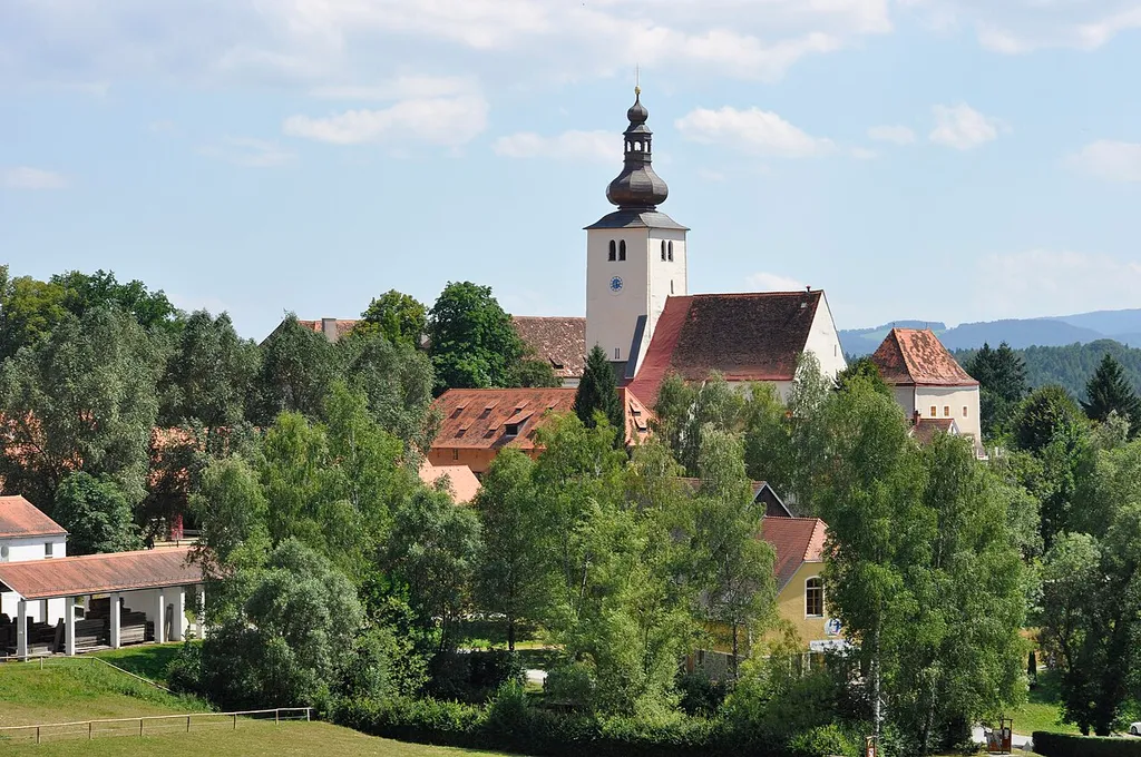 Kath. Pfarrkirche hl. Andreas und ehem. Friedhof, Piber. Gemeinde Köflach.