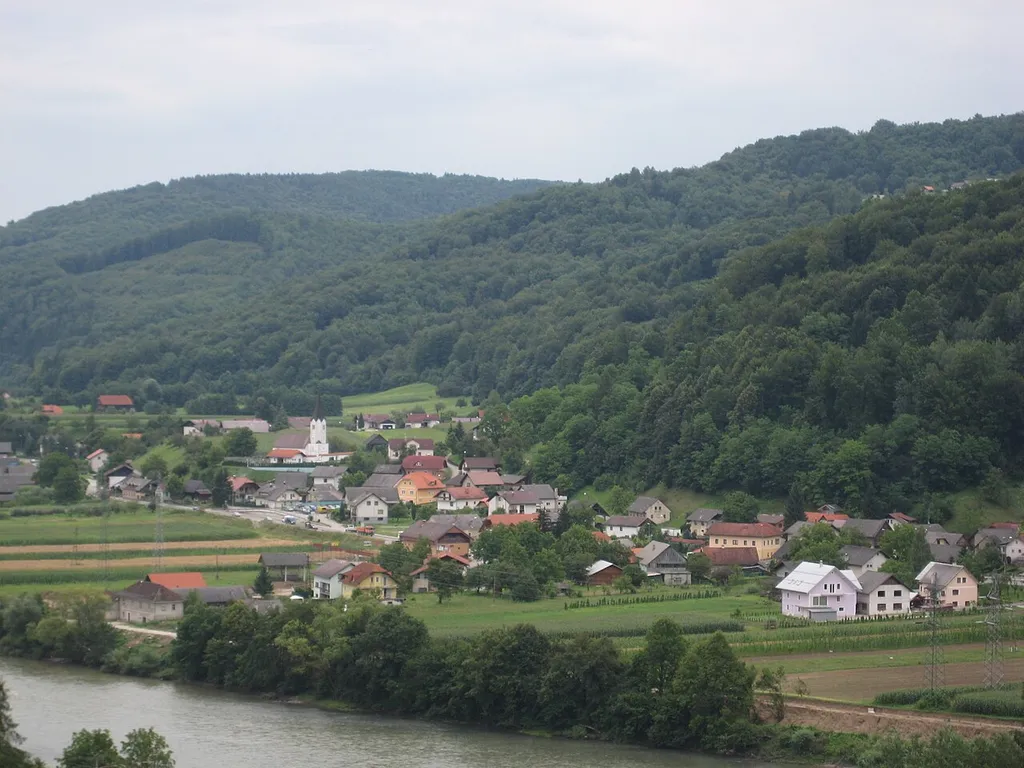 Log pri Sevnici, village in Slovenia