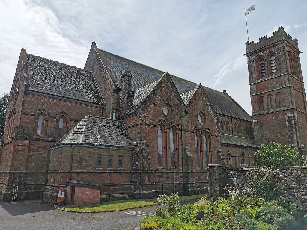 St Mary &amp; St Michael, Egremont