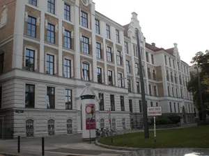 ehem. Lazaristenkloster/Hauptschule