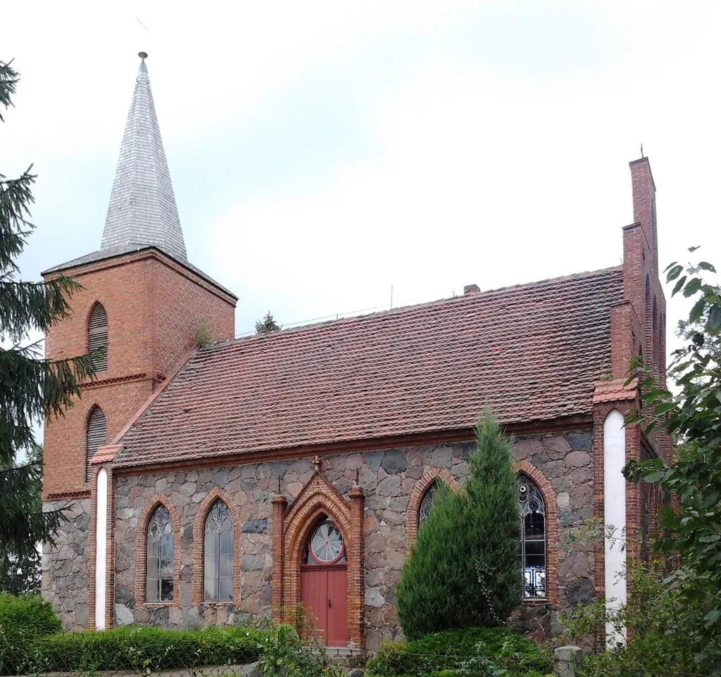 Kirche in Bentzin, Landkreis Demmin