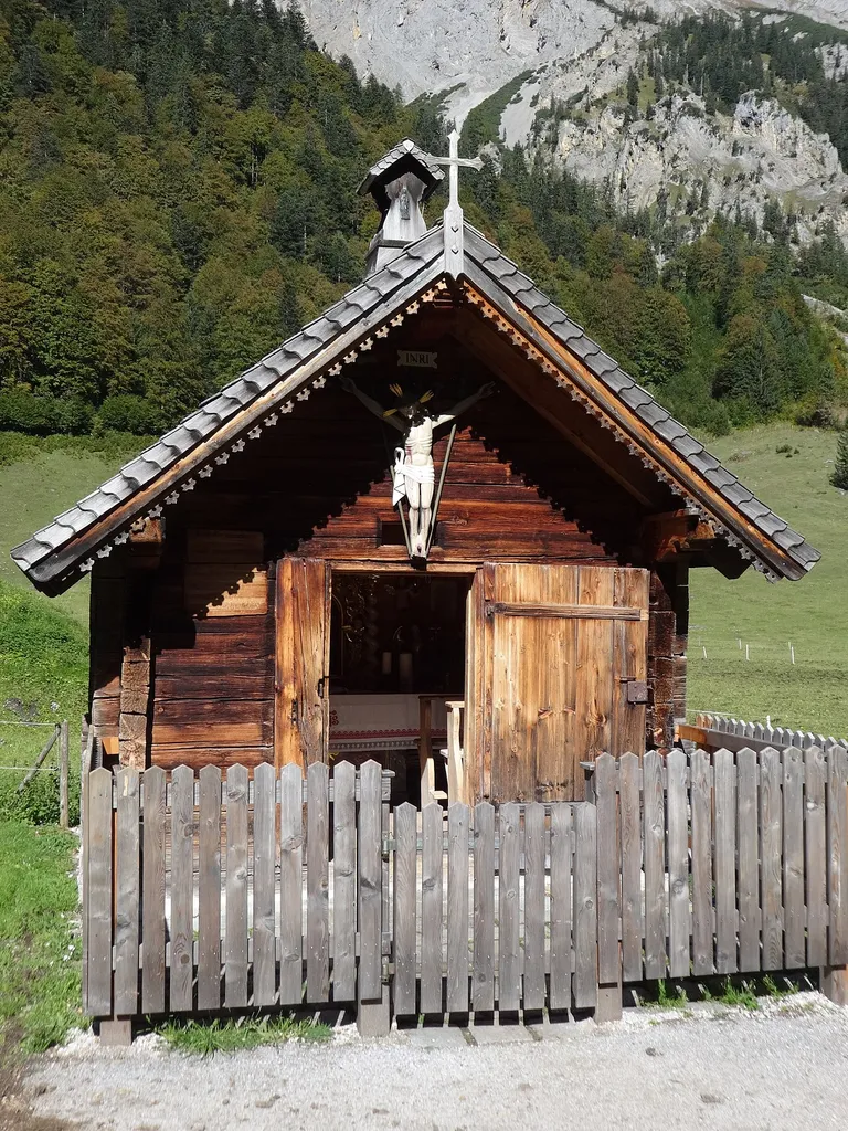 This media shows the remarkable cultural object in the Austrian state of Tyrol listed by the Tyrolean Art Cadastre with the ID 116456. (on tirisMaps, pdf, Fotoarchiv Tiroler Kunstkataster, more images on Commons, Wikidata)