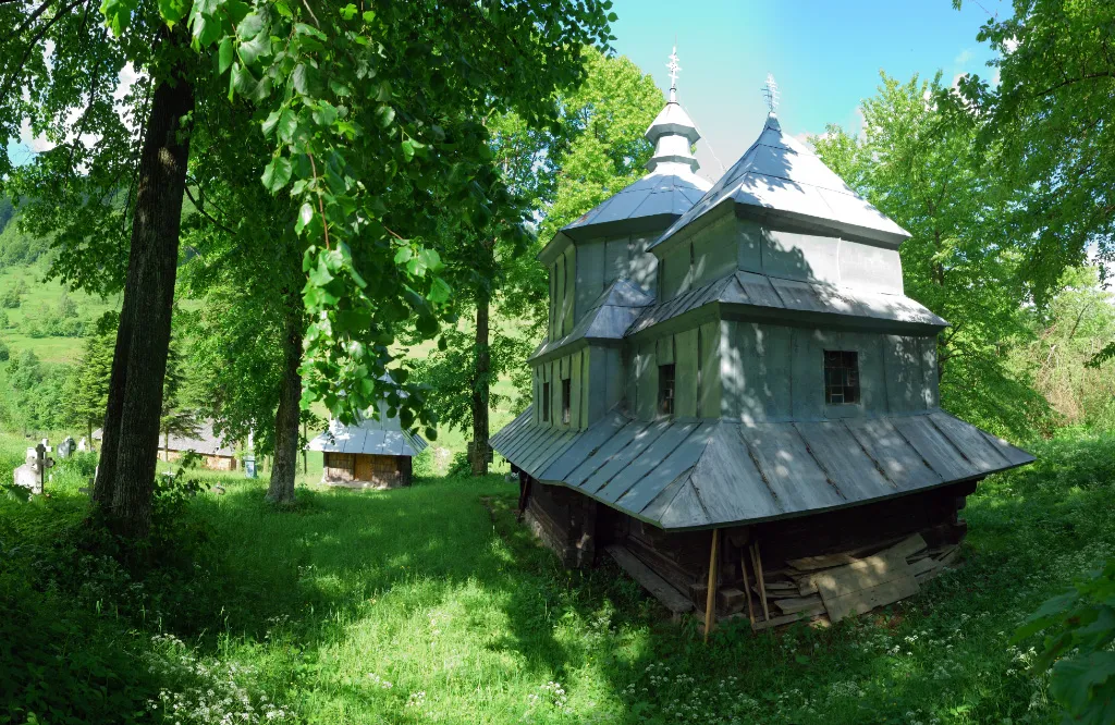 Миколаївська церква (дер.), Гусний,