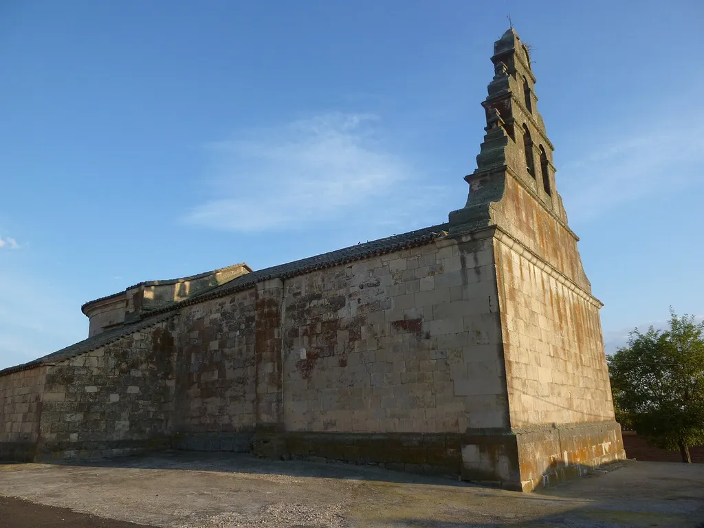 This is a photo of a monument listed in the Spanish heritage register of Bienes de Interés Cultural under the reference RI-51-0004921.
