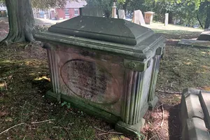 Jeffreys Memorial approximately 50 metres south south east of Church of St Giles