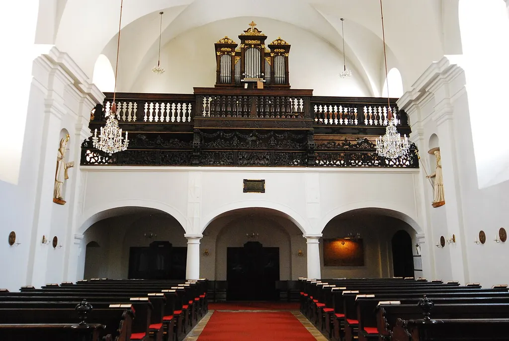 Orgel in der Piaristenkirche in Horn in Niederösterreich