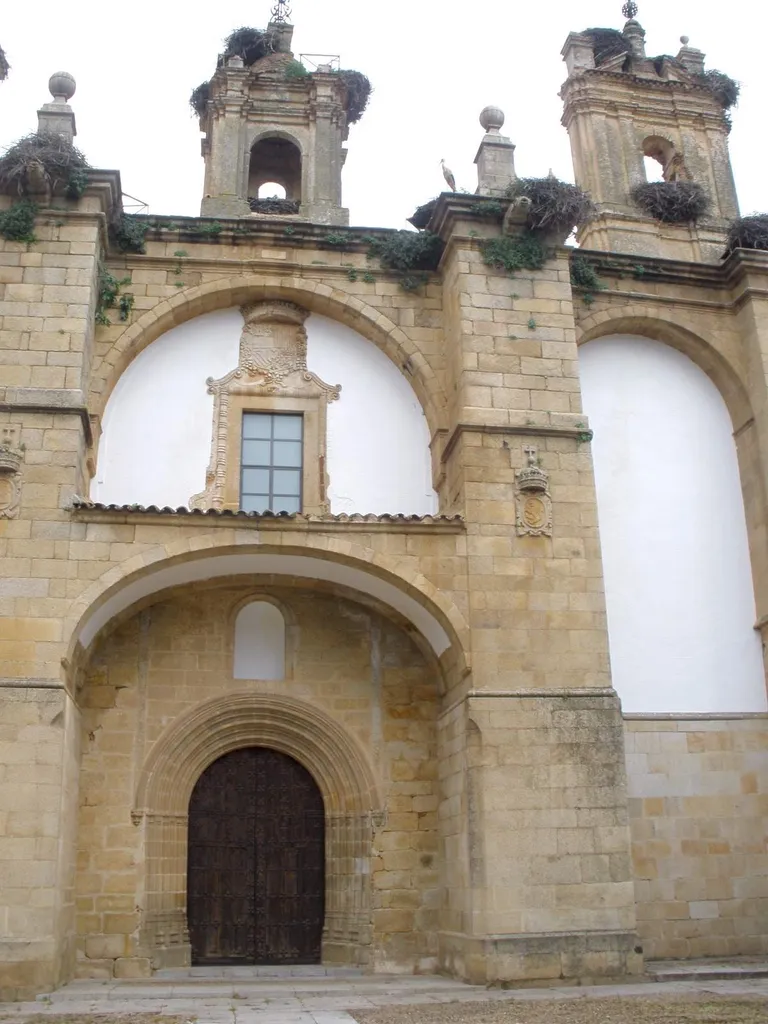 Antiguo Convento de San Francisco el Real (Cáceres)