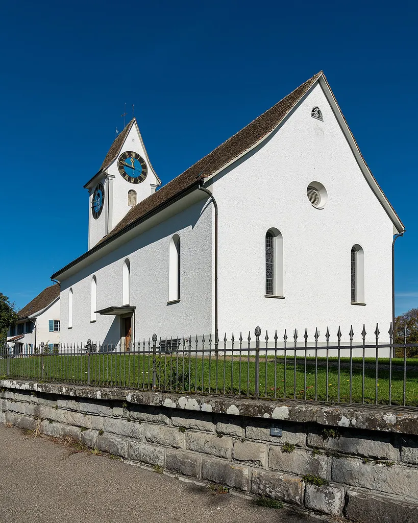 Reformierte Kirche in Oetwil am See (ZH)