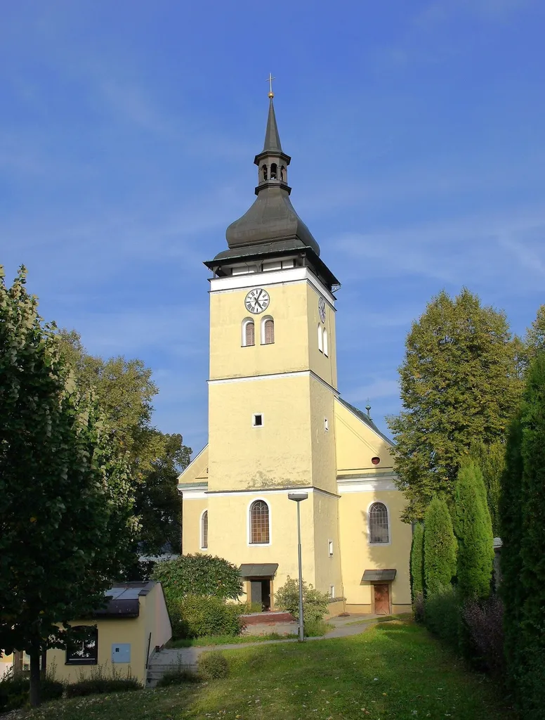 Vizovice, okres Zlín, Česká republika. Farní kostel sv. Vavřince z roku 1792.