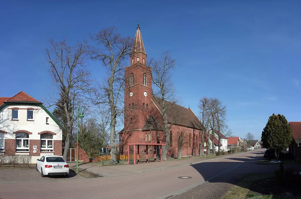 Oranienbaum-Wörlitz, Evangelische Kirche im Ortsteil Horstdorf.