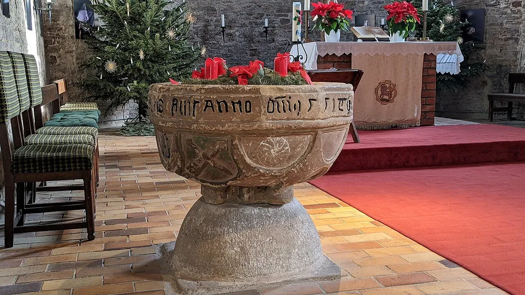 Marienkirche Ilsenburg, Taufstein