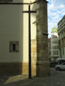 Wooden cross near Church of Saint James (Brno)