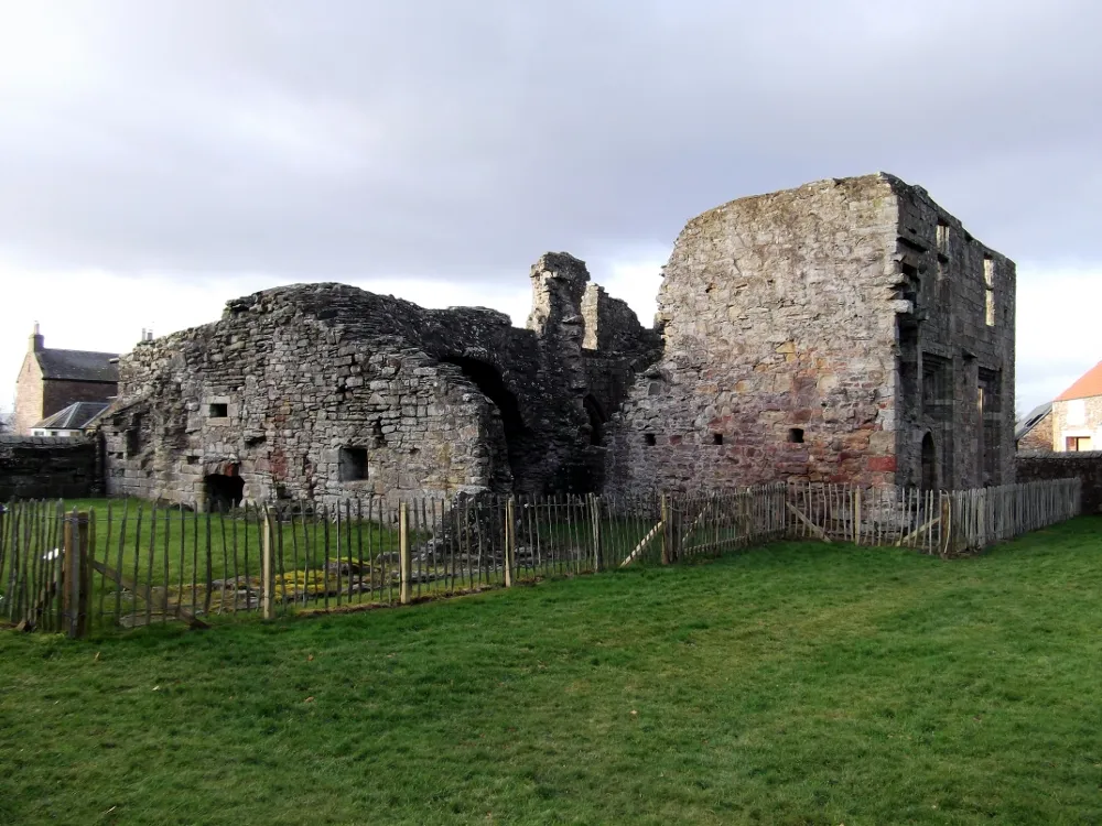 Balmerino Abbey as seen on 13th February 2012, captured with a Fujifilm JX530 camera. Colours have been slightly corrected in The GIMP.