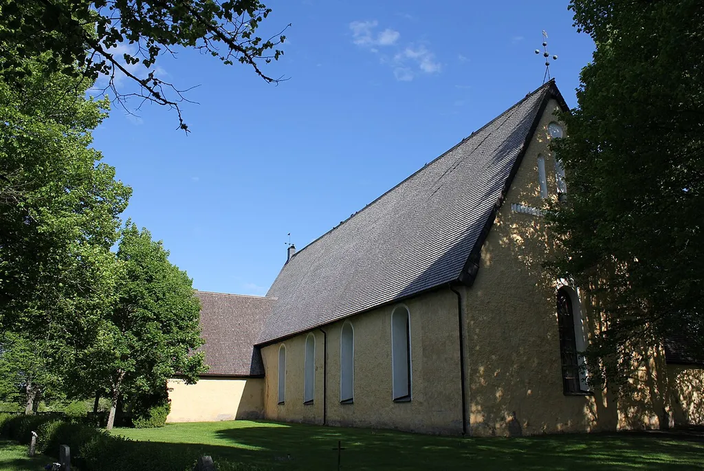 Veckholms kyrka, Enköpings kommun.