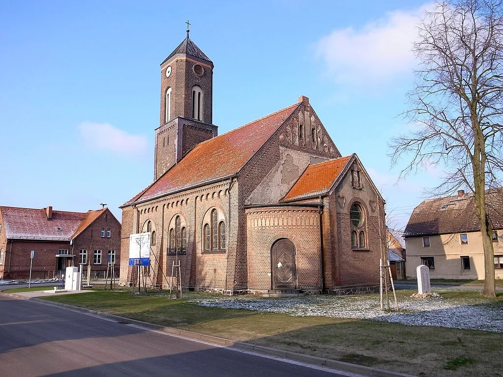 Kirche in Thurland 2009