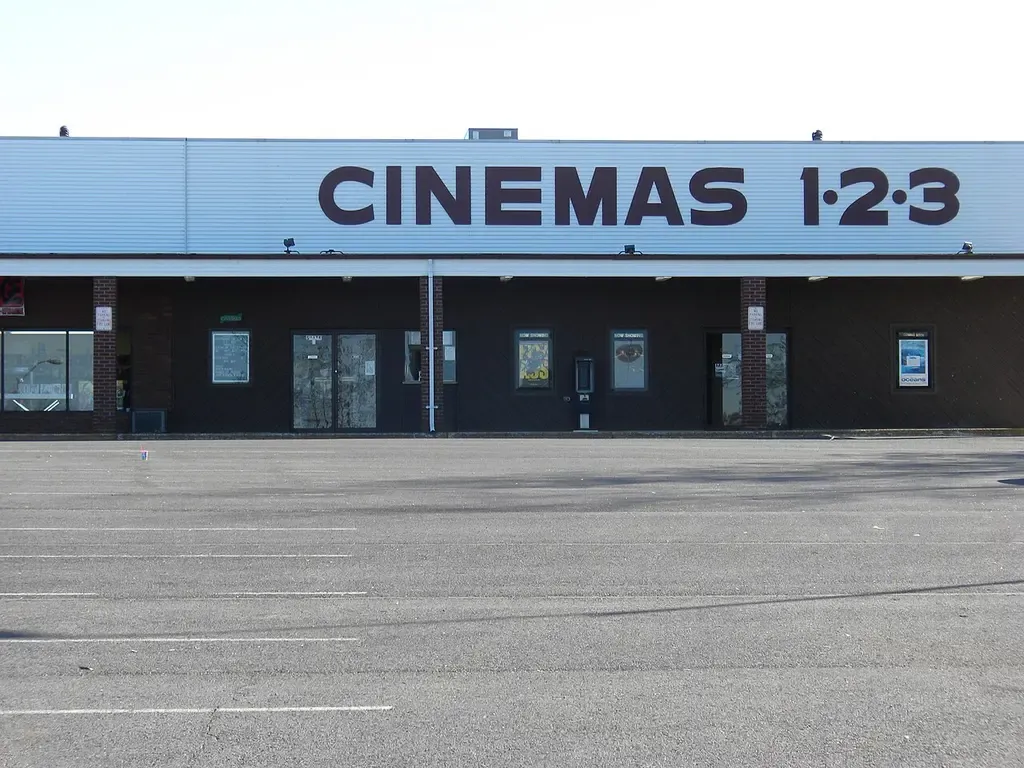 Frostburg Cinemas 1-2-3