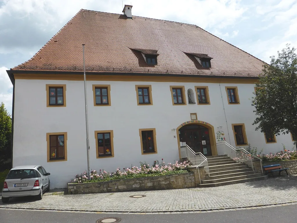 Ensdorf (THanheimer Str. 2), ehem. Forsthaus