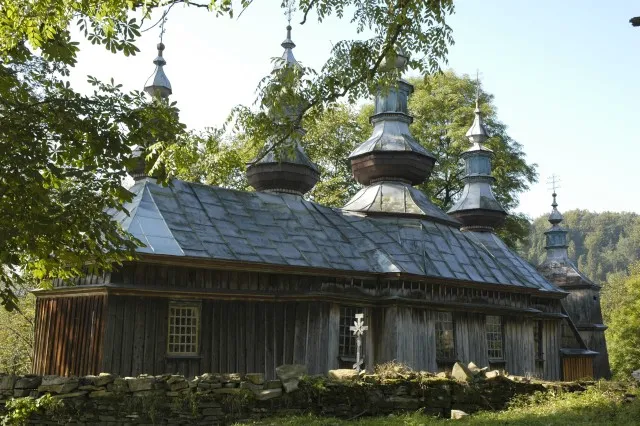 Poland, Komancza - wooden orthodox church (before a fire on September 13, 2006, that burned it down)