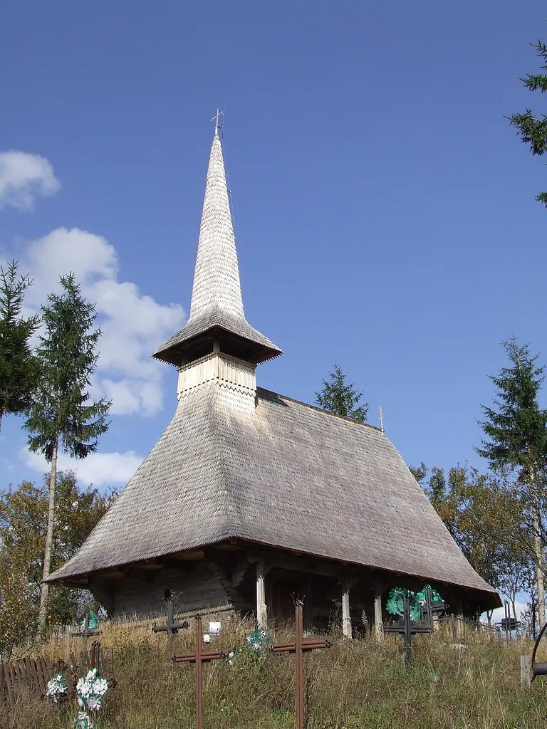 Biserica de lemn din Tusa, judeţul Sălaj. Autor: Bogdan Ilieş Data: octombrie 2007 ro:Categorie:Biserici de lemn din Sălaj (imagini)