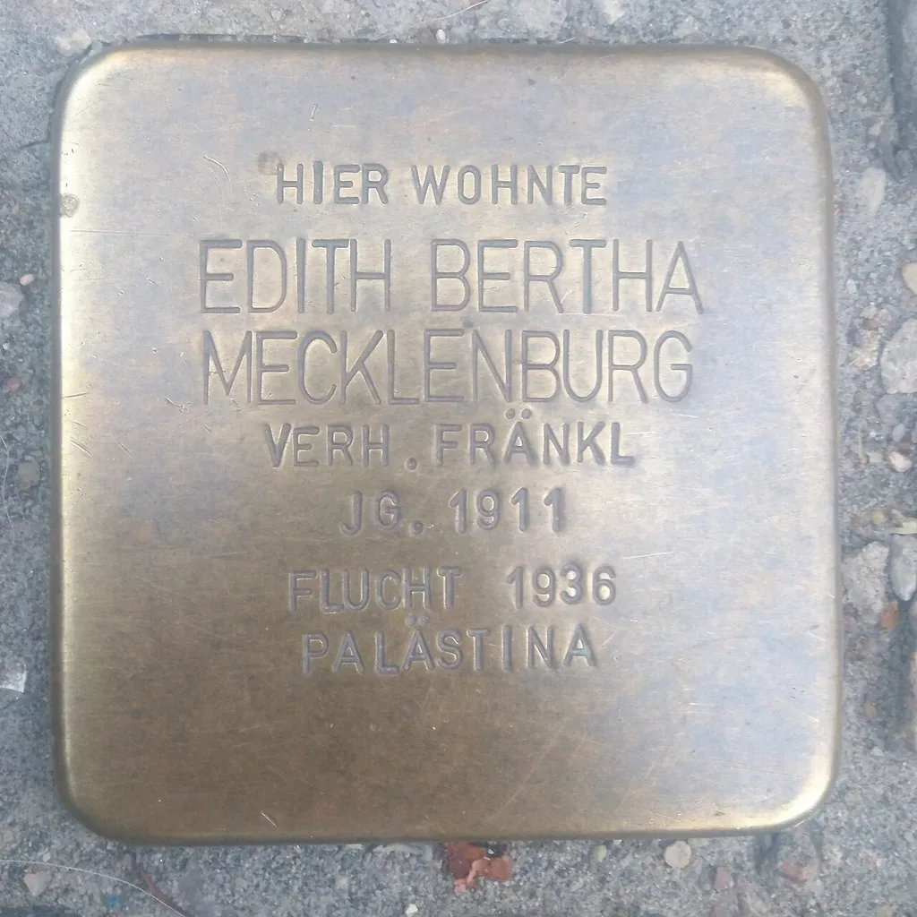 Stolperstein in Lübeck: Edith Bertha Mecklenburg, Lindenstraße 5a