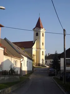 Pfarrkirche hl. Dreifaltigkeit, Hundsheim