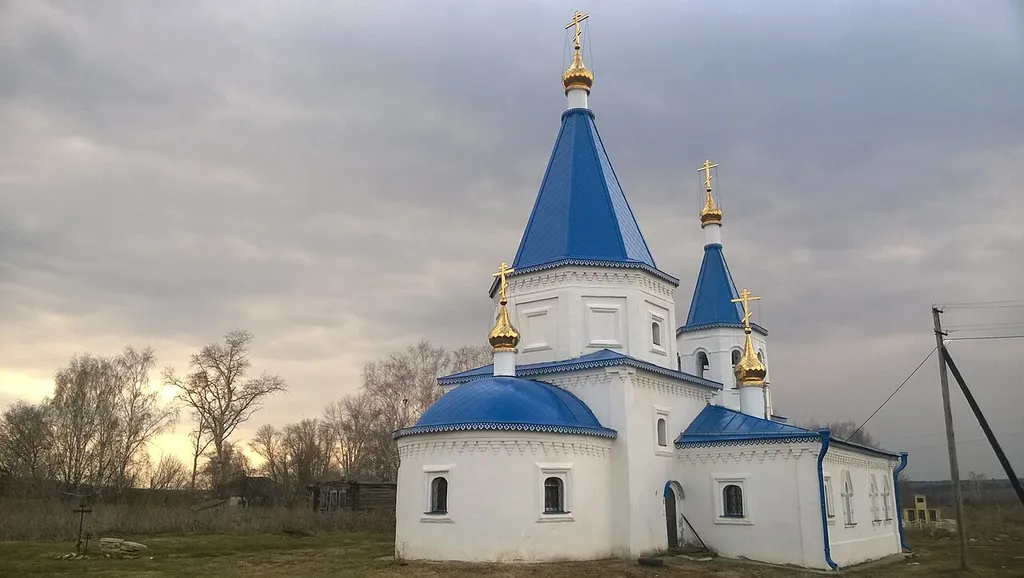 Алтарная часть. Храм Иконы божьей матери "Знамение". Емельяново. Лаишевский р-н. РТ. Апрель 2014