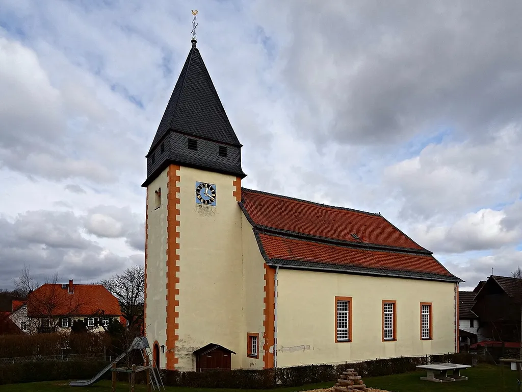 Evangelische Kirche (Ulfa)